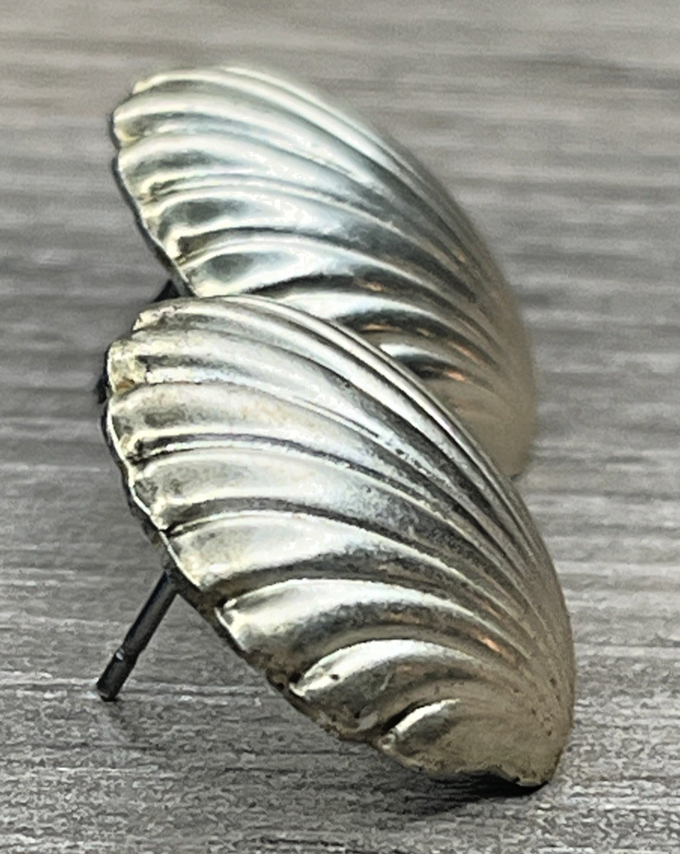 Vintage Sterling Silver 925 Puffed Figural 3D Seashell Shell Post Earrings 3.5g