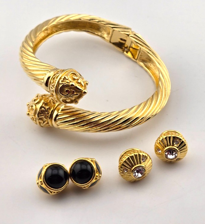 Joan Rivers Gold Plated Cuff Rope Bracelet Hinged 3 Sets of End Caps Signed
