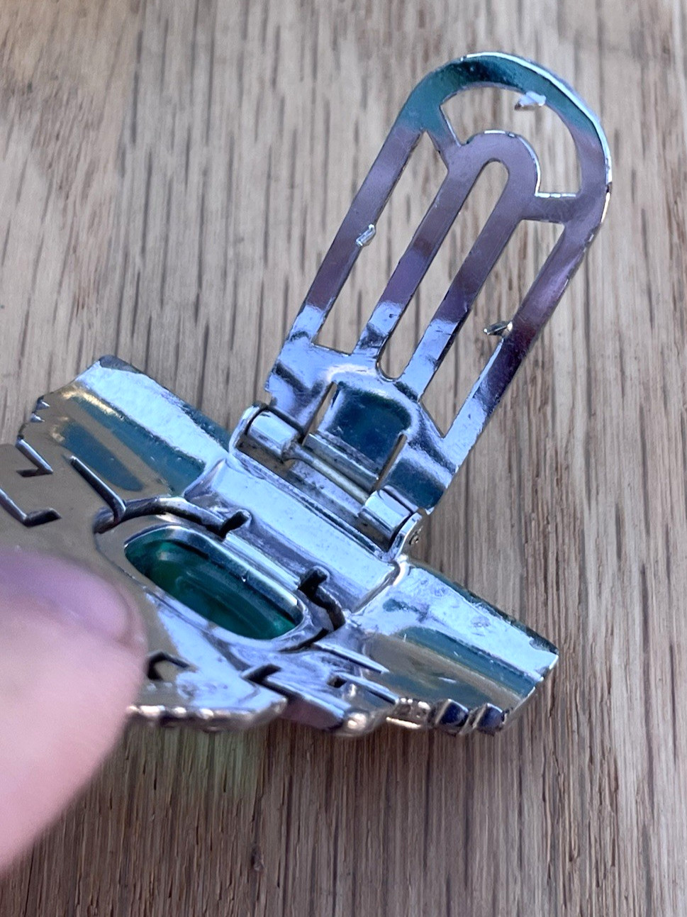 Antique 1933 Green Glass Art Deco Triangle Scarf Dress Clip Brooch Pin Set