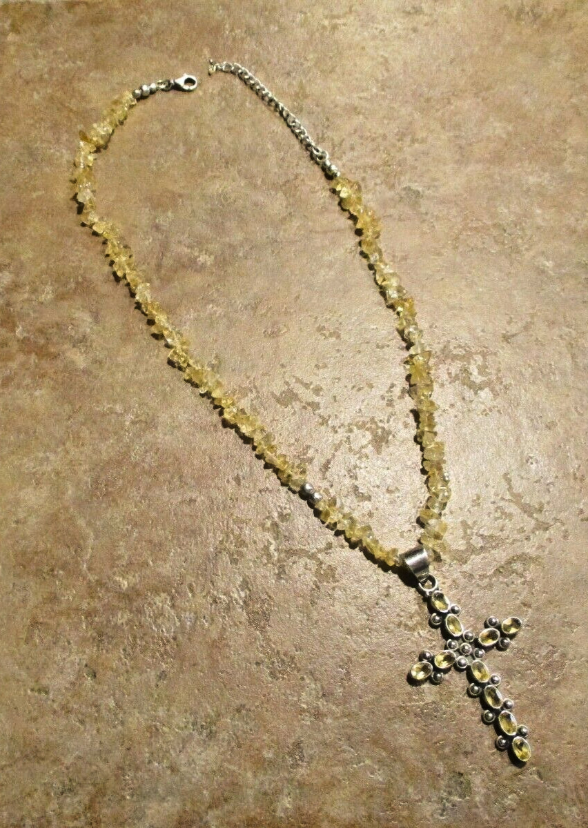 17″- 18″ FINE Vintage Southwestern Design Sterling Silver CITRINE Cross Necklace