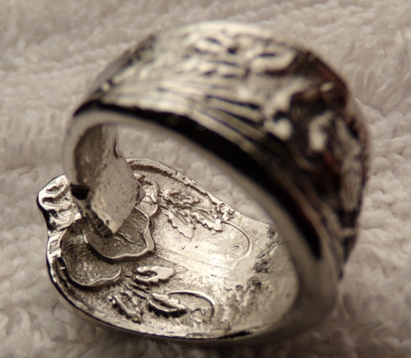 VTG 1960’s SZ 7 SILVER PLATE HEAVY CAST rose roses PATTERN ARTIST SPOON RING