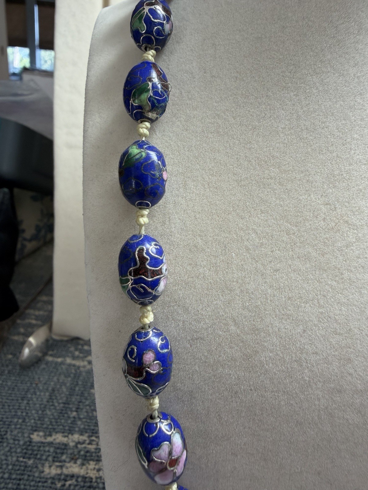 Vintage Chinese Export Cobalt Blue Cloisonne Enamel Hand Knotted Bead Necklace