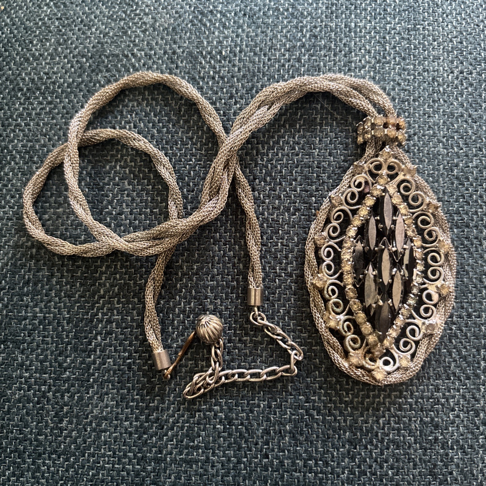 D&E Juliana Rhinestone Hematite Navette Silver Scrollwork Mesh Necklace