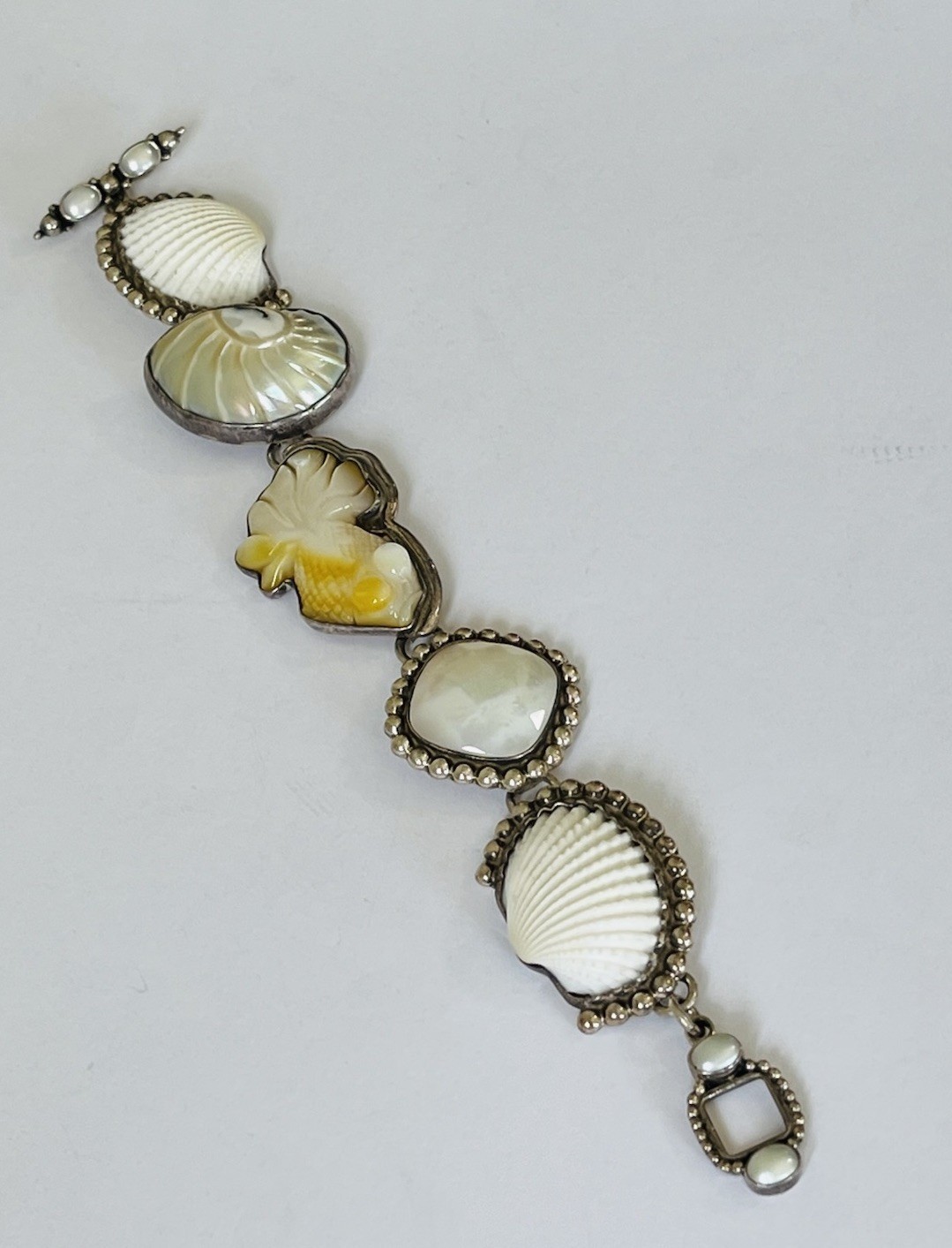 Vintage Sterling Silver AMY KAHN RUSSELL Mother Of Pearl Carved Fish Bracelet