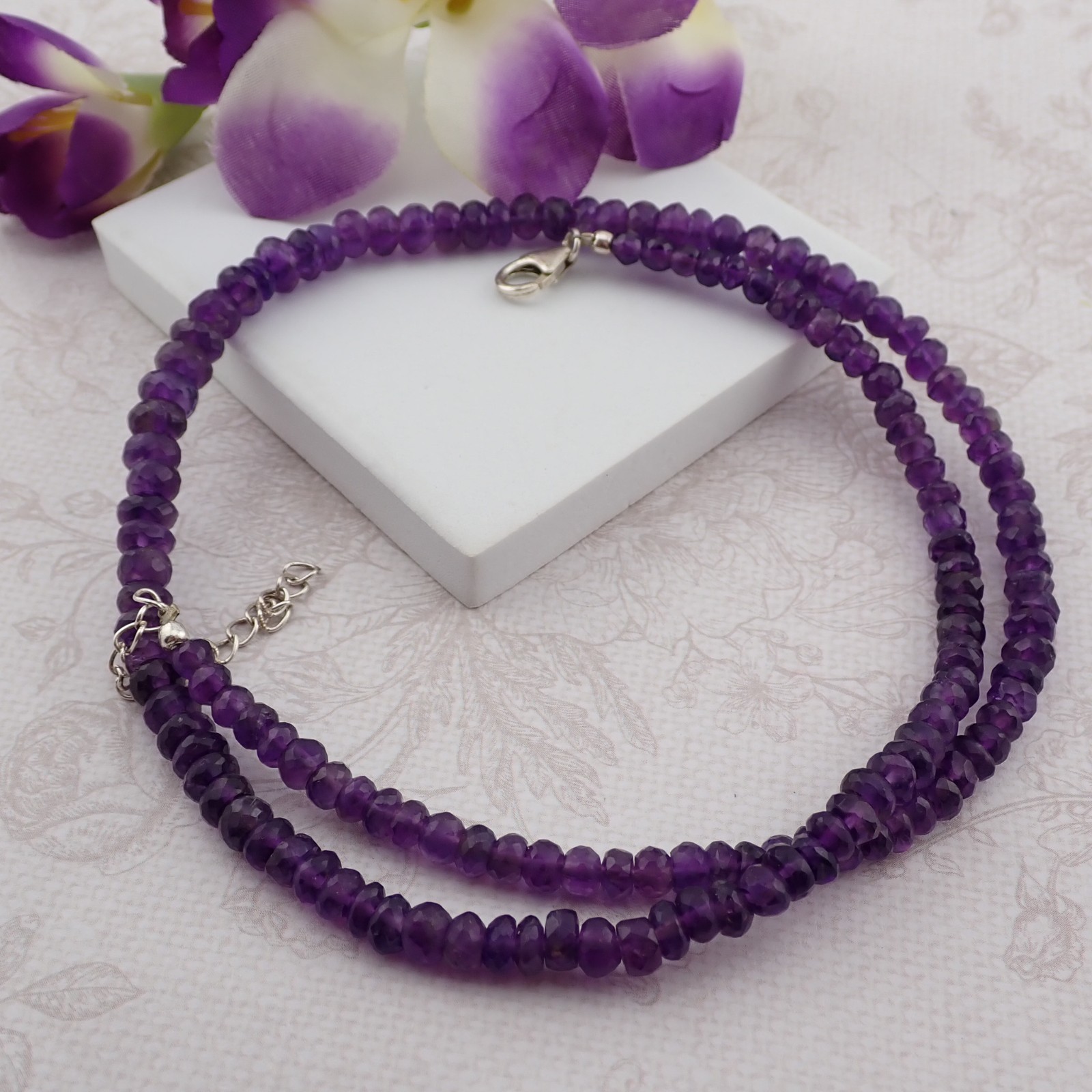 VTG Purple Amethyst 5mm Graduated Faceted Bead Sterling Clasp 20″ Necklace