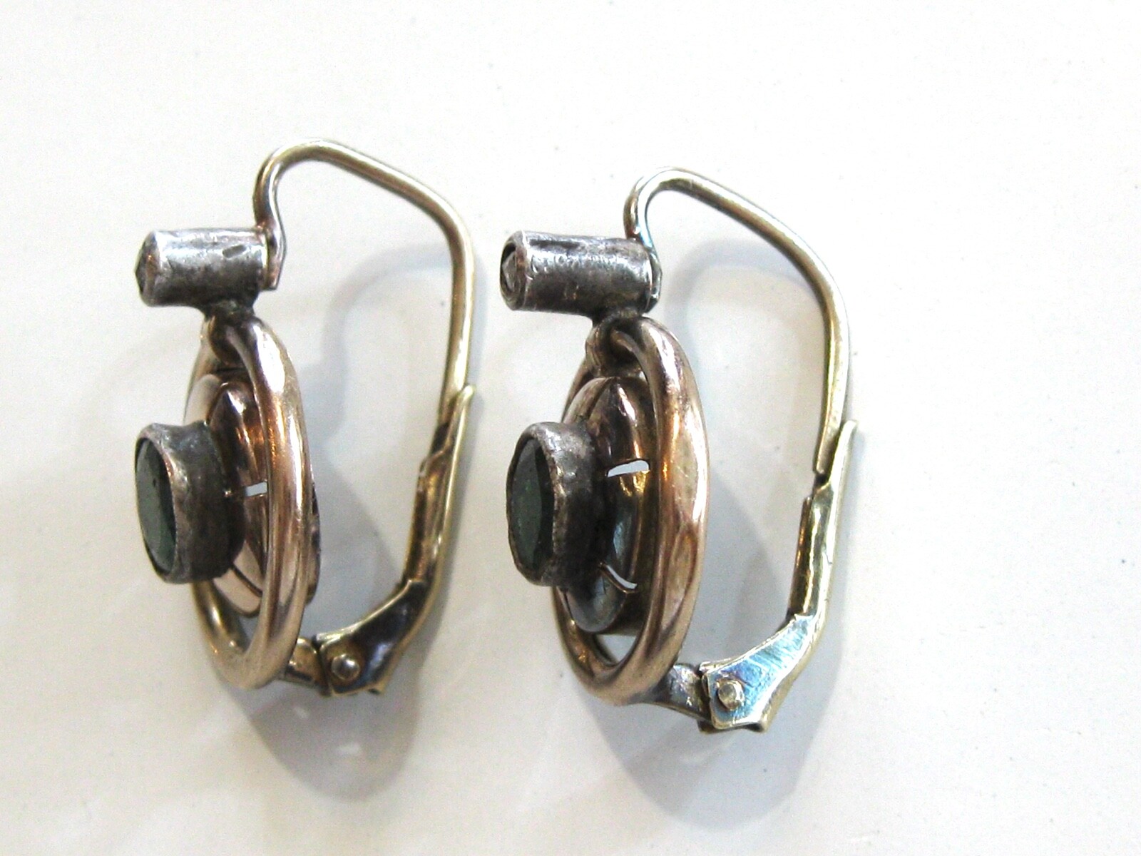 ANTIQUE CIRCULAR EMERALD AND ROSE CUT DIAMOND LEVER BACK GOLD EARRINGS 14K GOLD