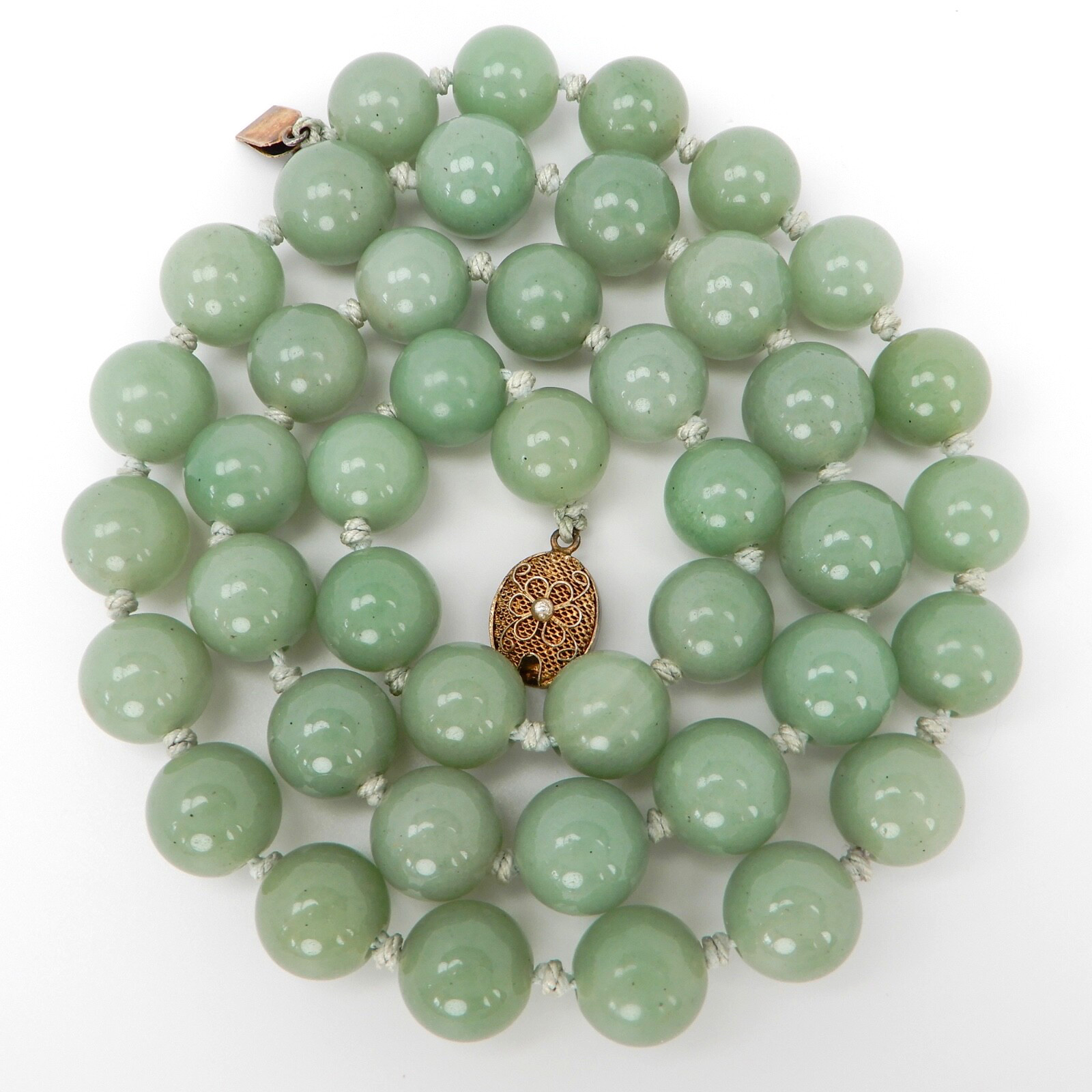 Vtg Green Jade Knotted 12mm Bead Necklace 24” .925 Silver Filigree Clasp 115 gr