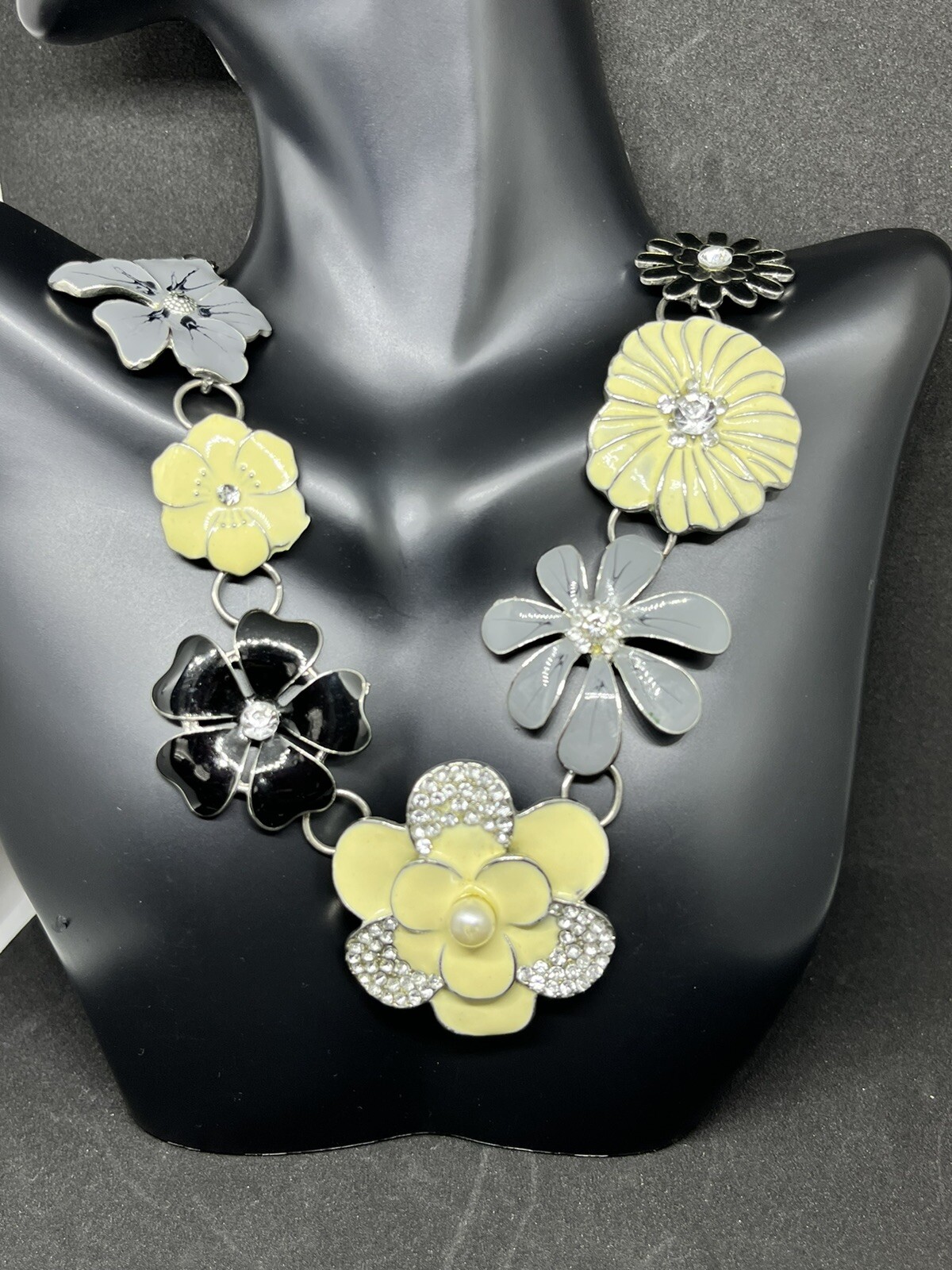 Cream And Gray Flowers With Rhinestones And Pearl Necklace