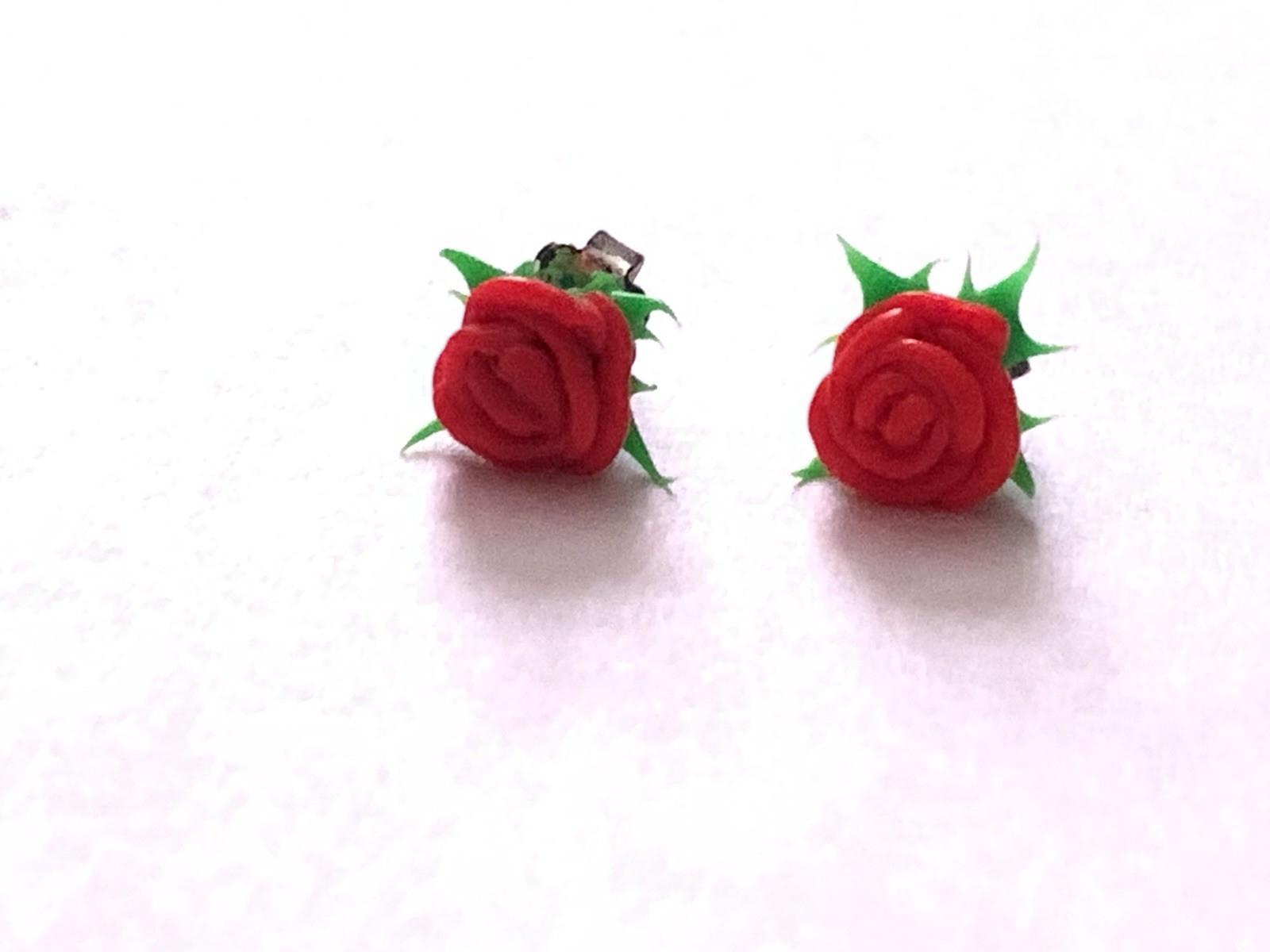 Vintage Y2k Rubber Rose Earrings Silicone Hot Topic Goth Punk Romantic Red Green