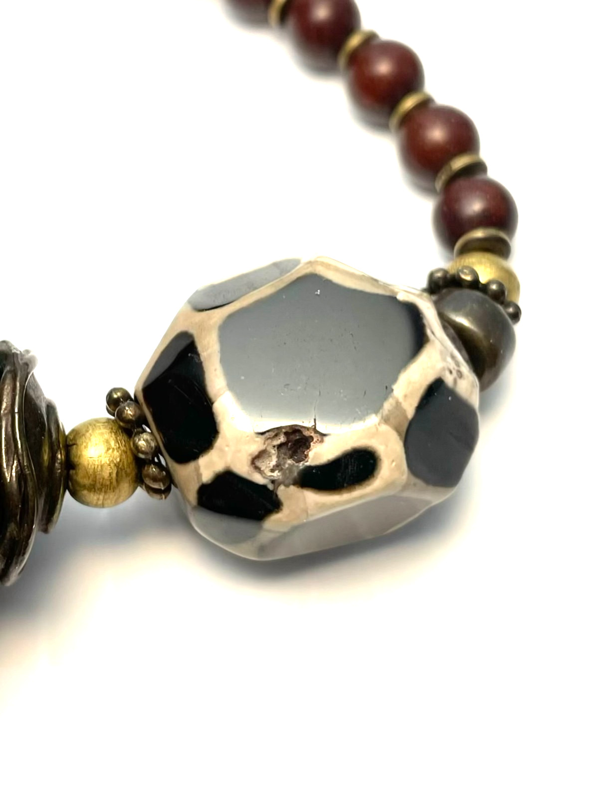 Paldao Dracontomelon Seeds & Honeycomb Agate Necklace Wire Clasp Artisan Vintage