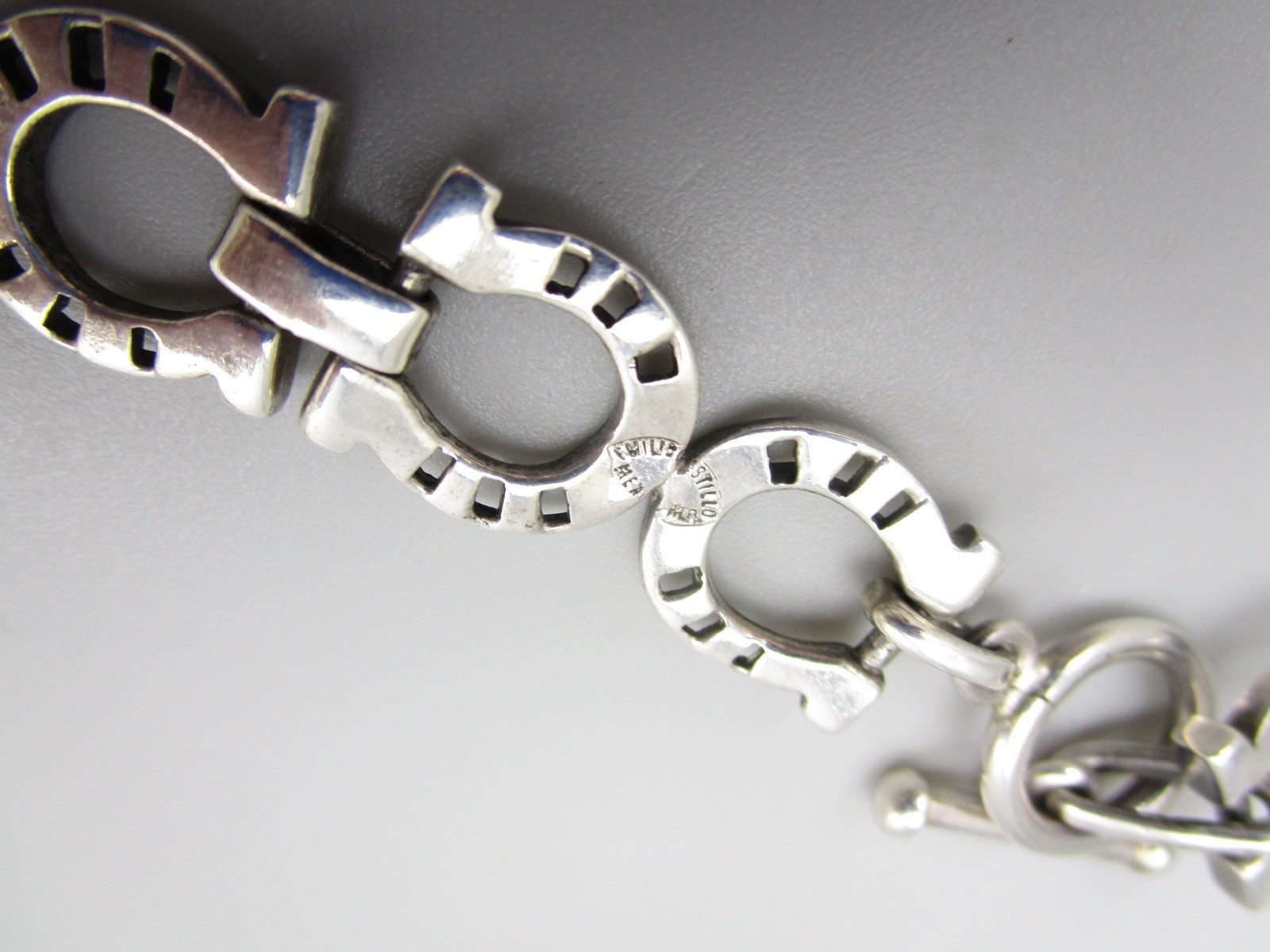 UNUSUAL EMILIA LOS CASTILLO MEXICAN STERLING SILVER HORSESHOE 19″ NECKLACE – 57G