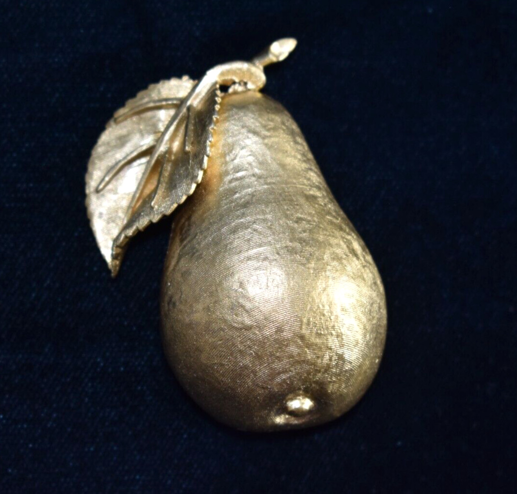 Vintage Brooch Pear Fruit Gold Tone B.S.K. Signed Florentine Finish 2.25″