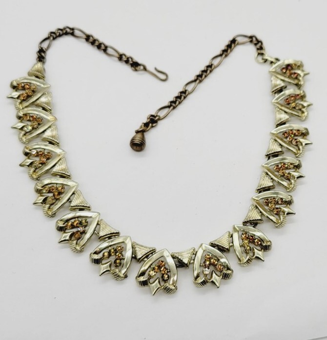 Vintage Necklace Star Aurora Borealis Crystal Runway Signed Statement 17.5 in