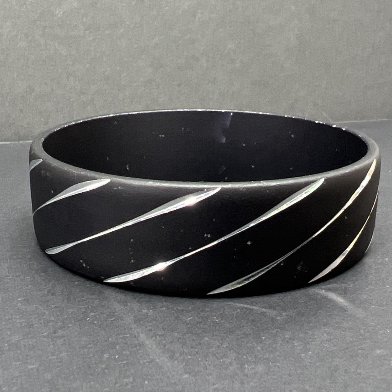 Black Etched Aluminum Stripped Bangle Bracelet Vintage Lightweight 7-1/2”