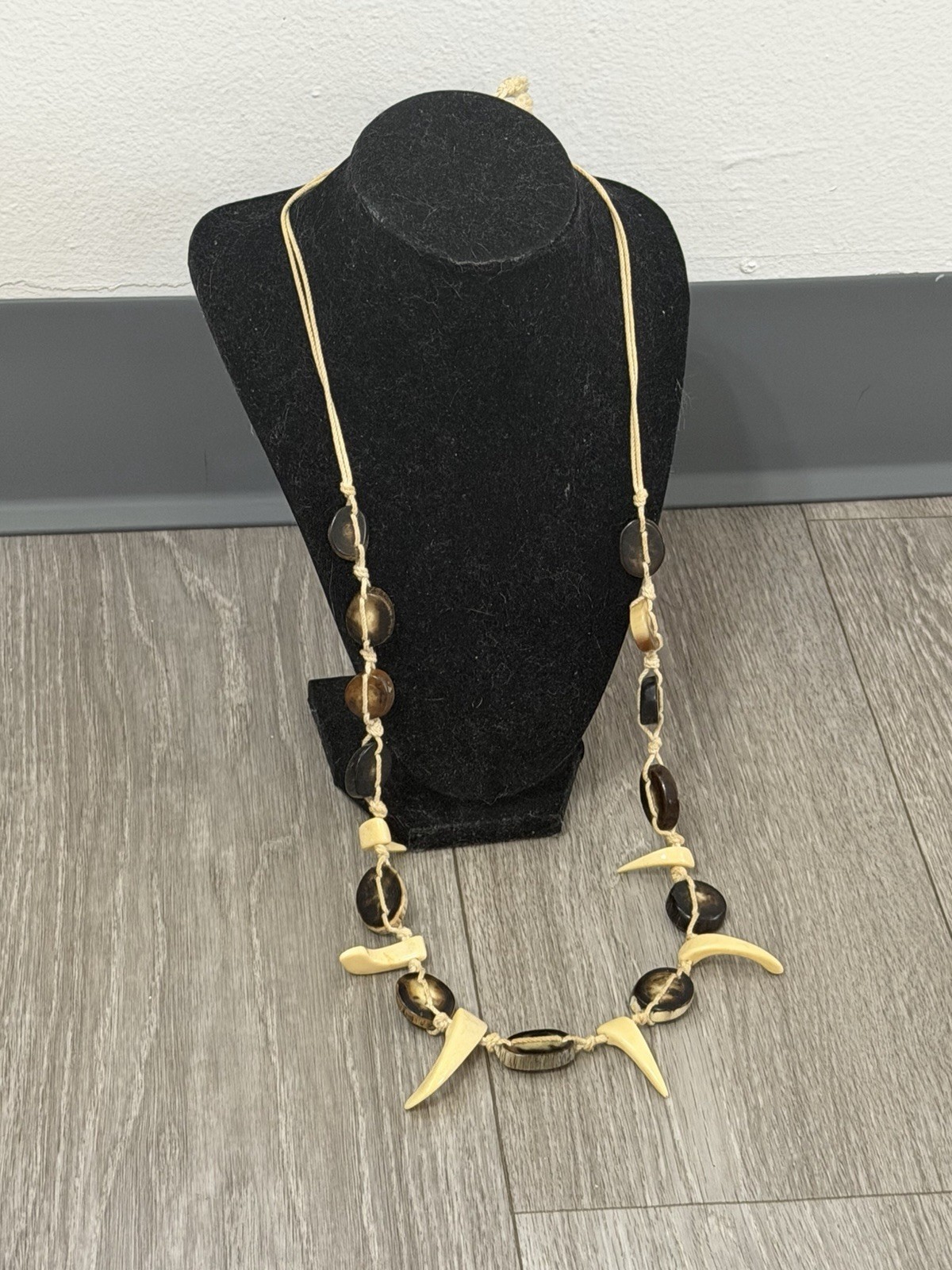 Vintage Handmade Knotted Carved Shell Boho Tribal Necklace