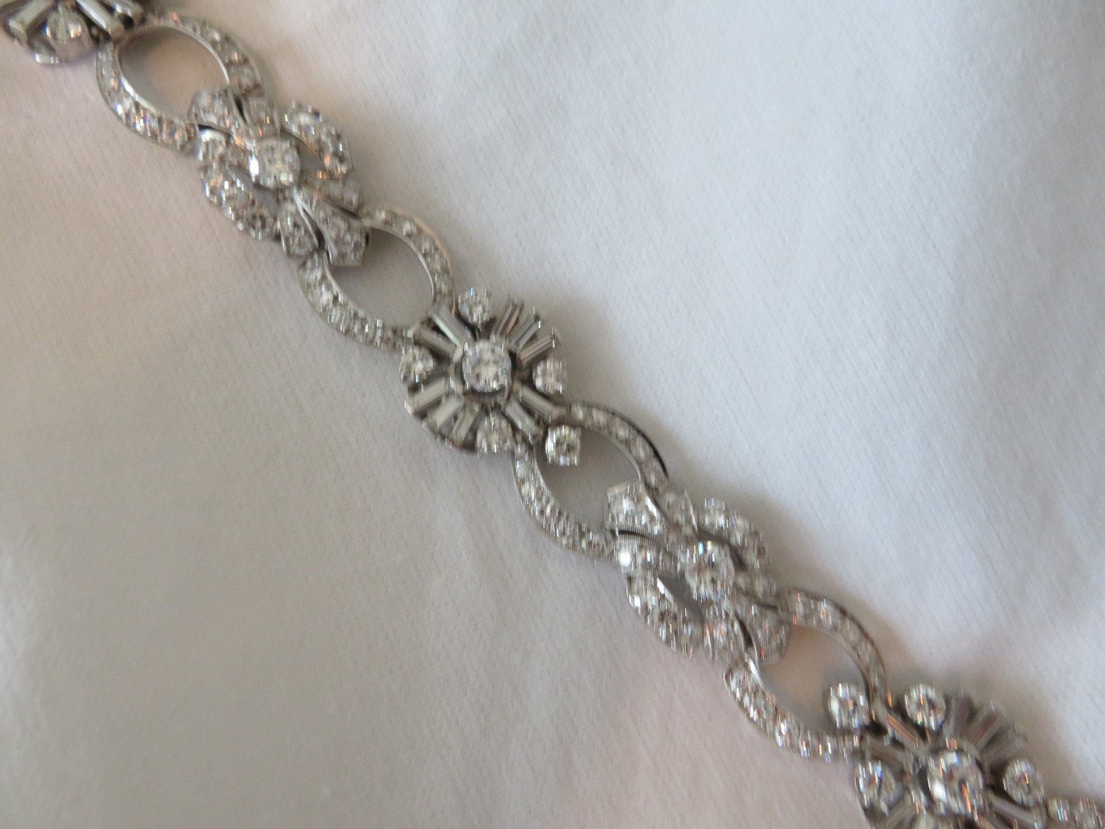 ART DECO PLATINUM 14.00 CT VVS2-VS1 F DIAMOND BRACELET 7″ 17 MM WIDE AMAZING