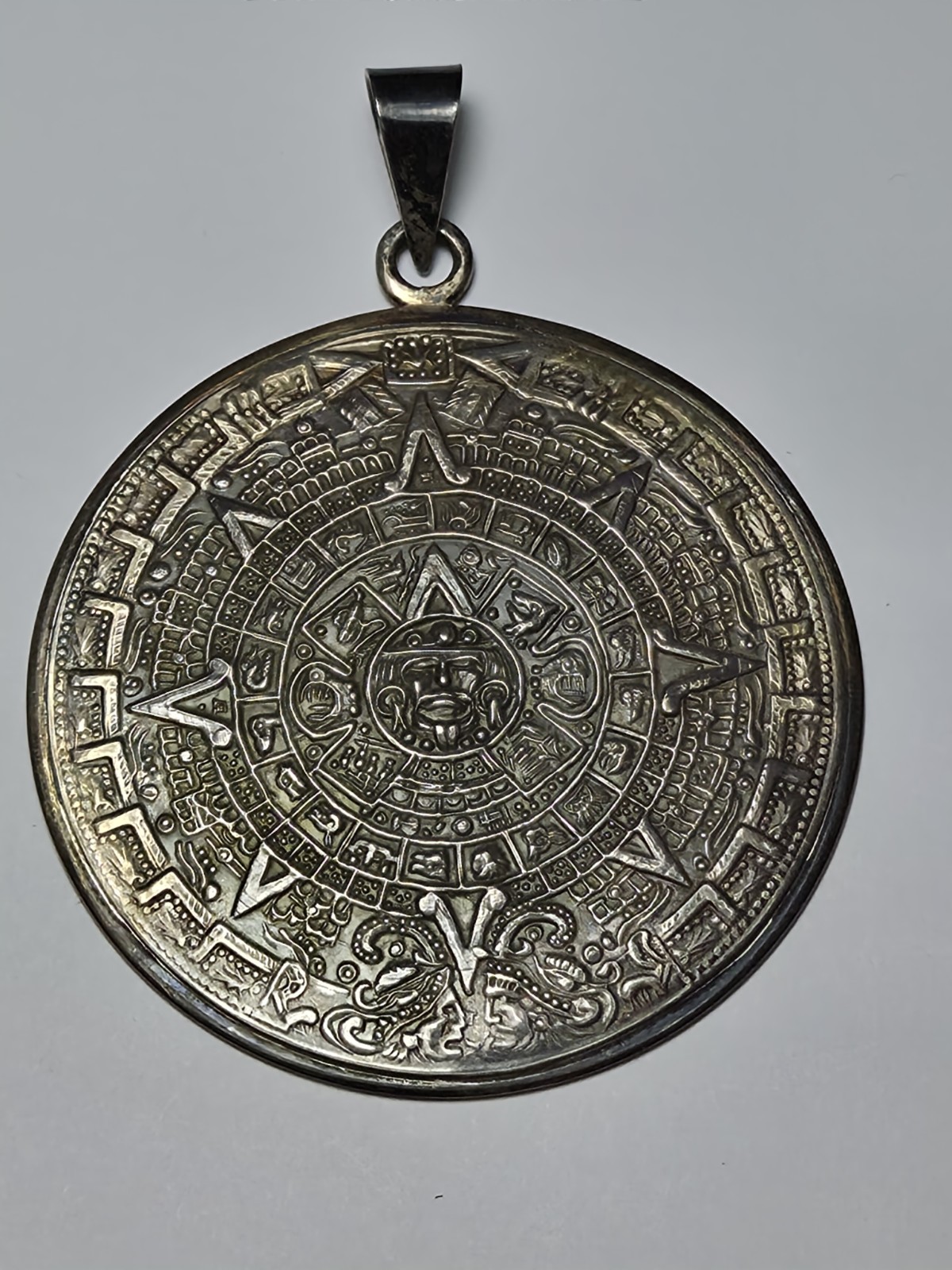 Vintage PLAT-MEX-SA .925 Sterling Silver Aztec Calendar Pendant