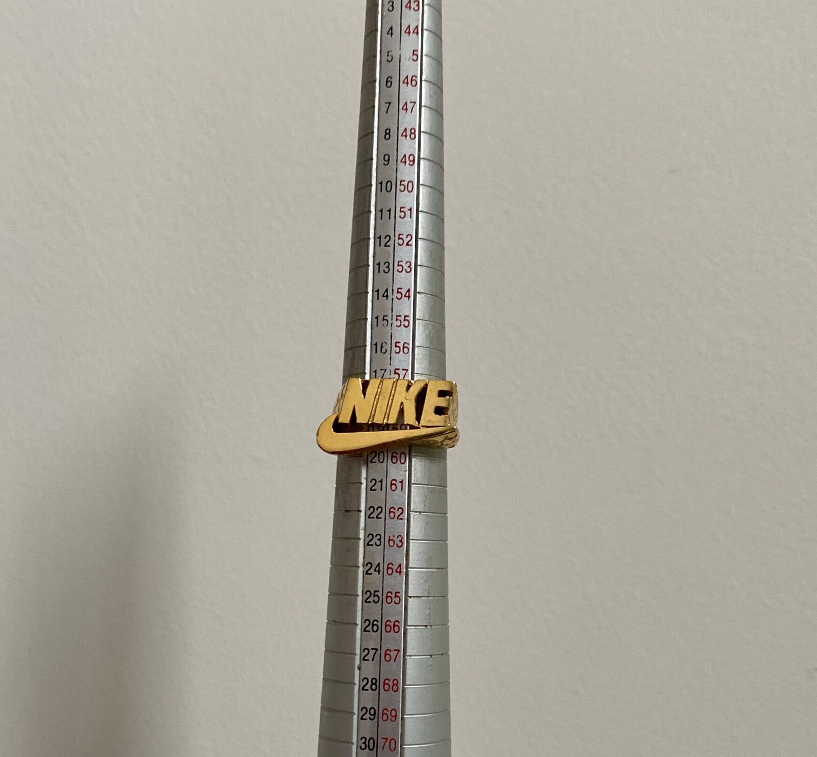 Vintage NIKE Swoosh Logo Gold Chrome Metal Ring Jewelry Novelty Collectible
