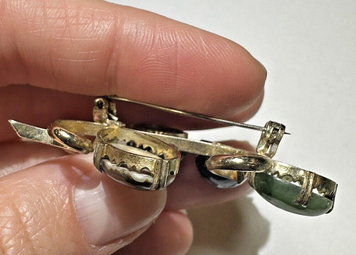 Vintag Carved Green Jade Blue Feldspar Carnelian Tigers Eye Scarab Branch Brooch