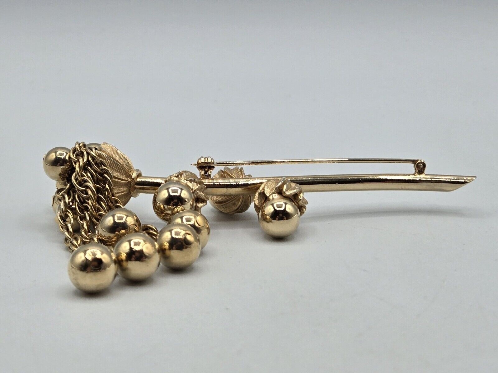 Flower Stem Brooch Gold Tone W/ Chain Tassels & Beads Unsigned Large 3D