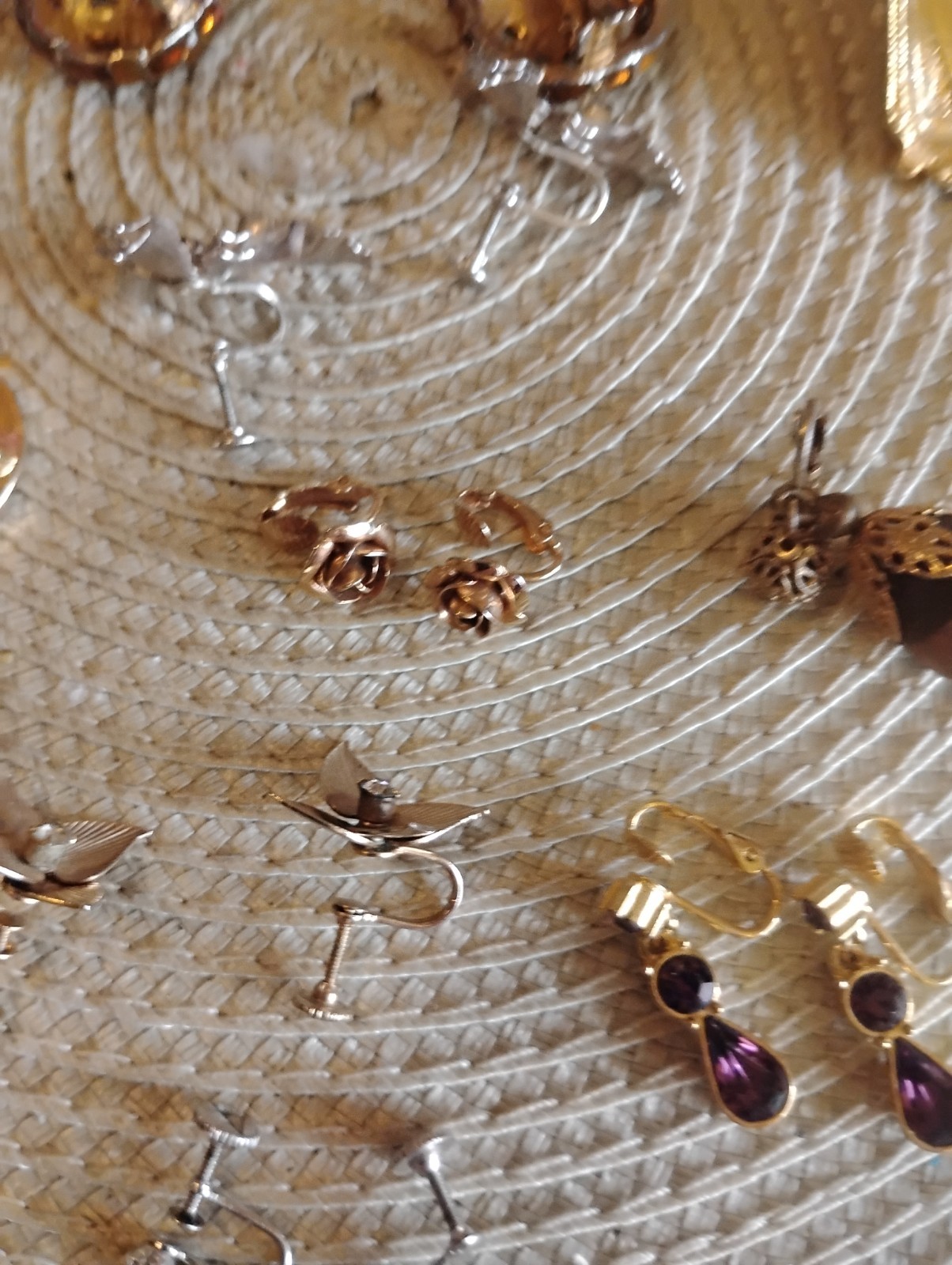 Vintage Lot Of 18 Vintage Pairs Of Clipon Earrings