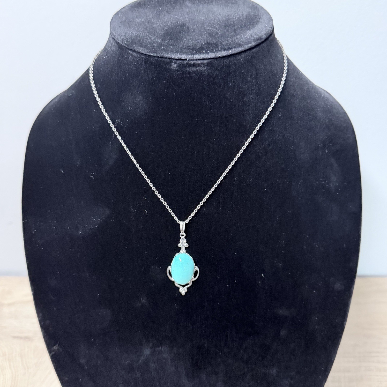 Turquoise Style Pendant Necklace Minimalist Boho Southwestern Coastal Cowgirl