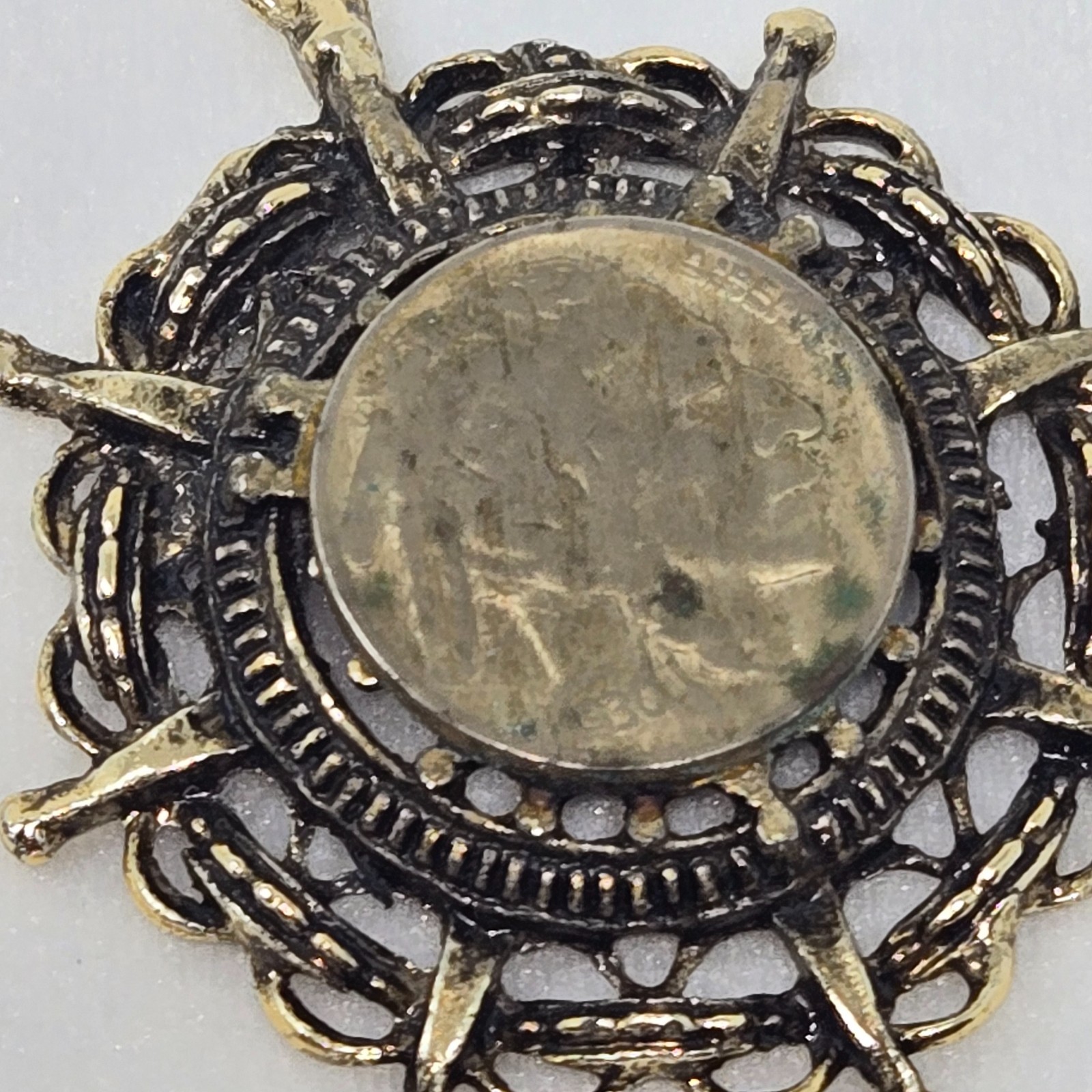 VINTAGE SILVER METAL PENDANT 5 CENT 1930 BUFFALO NICKEL COIN CENTER