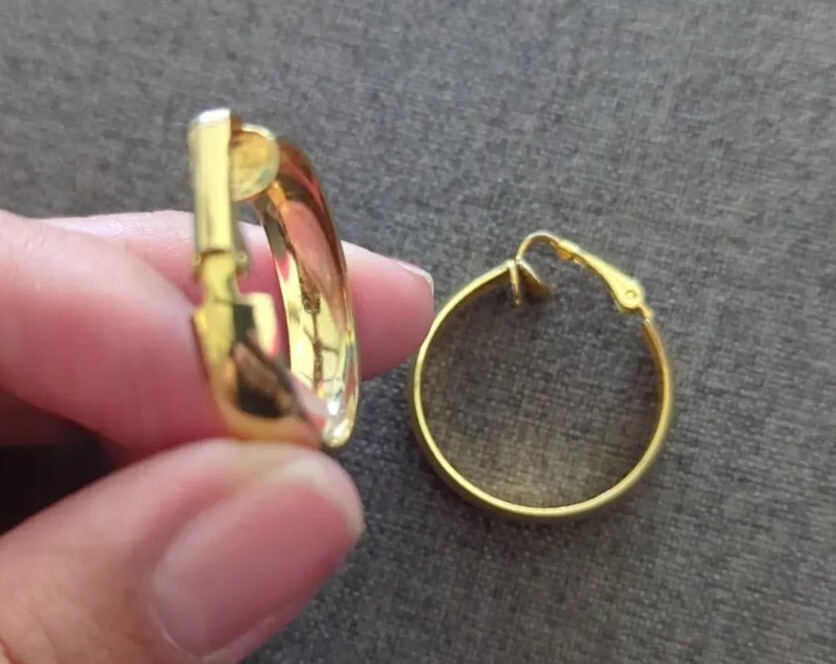 Vintage Hinge Clip on Gold Plate Metal – Wide Hoop Earrings