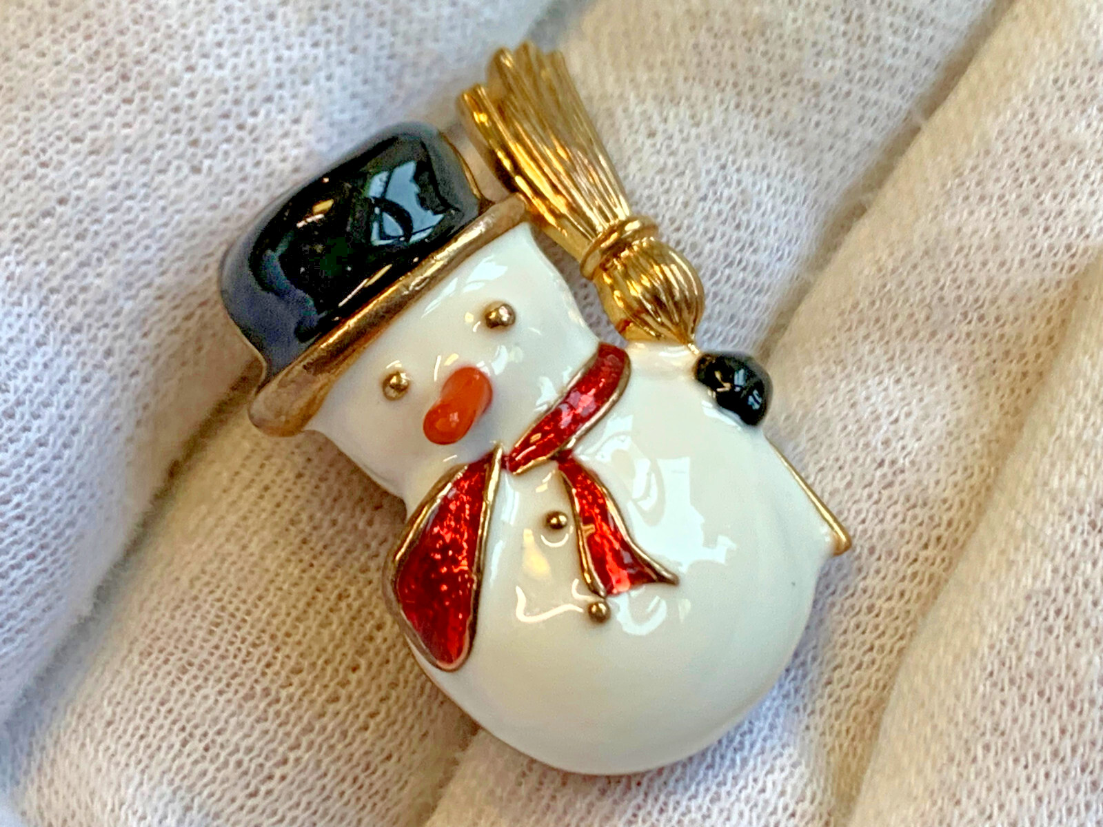 Vtg Christmas Brooch Lot Avante Monet Avon Snowman Penguin Trees Rudolph Cherub