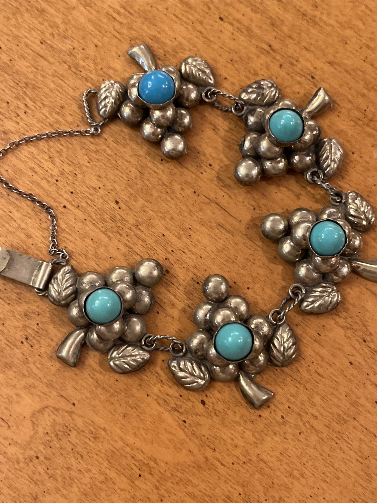 Vintage Mexico Sterling? Turquoise Blue Cabochon 5 Grape Clusters Bracelet 7 “