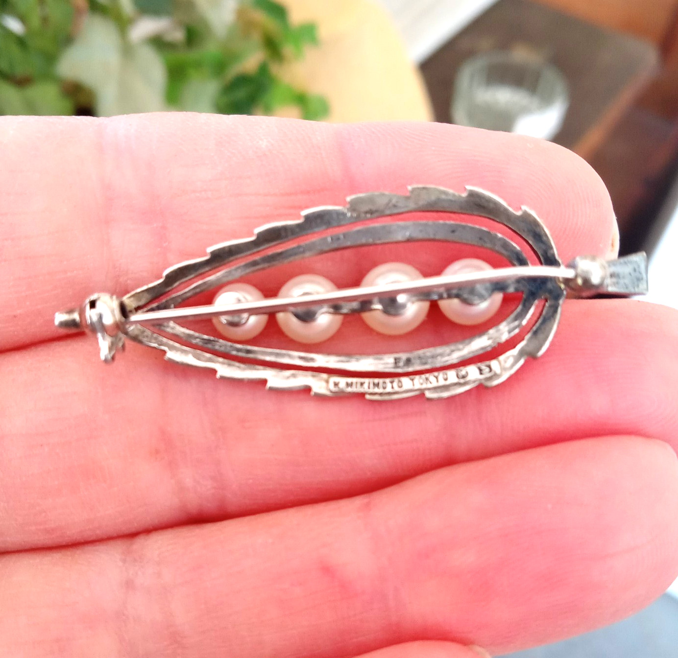 Mikimoto 4 Pearl Vintage Brooch Sterling Silver Pin Leaf Spray