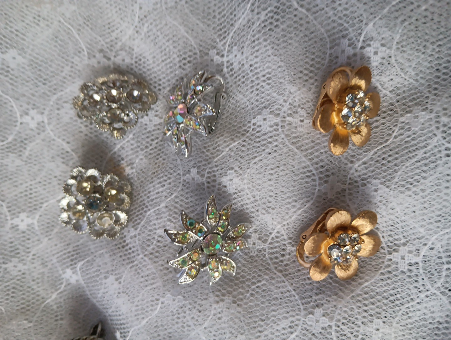 Vintage 60’s/70’s Sarah COVENTRY Rhinestone CLIP EARRINGS 6 Pair From Kit