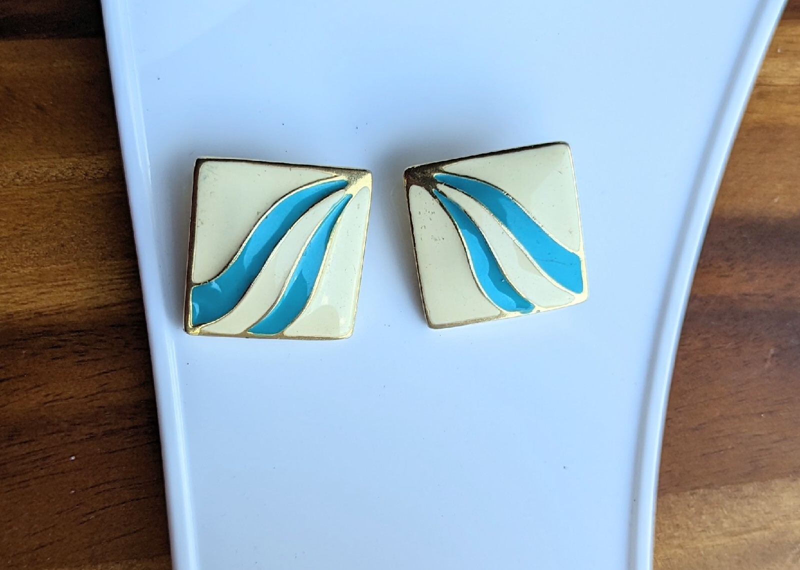 Vintage Large Square Cream Off White Blue Wave Swirl Enamel Clip Earrings Gold
