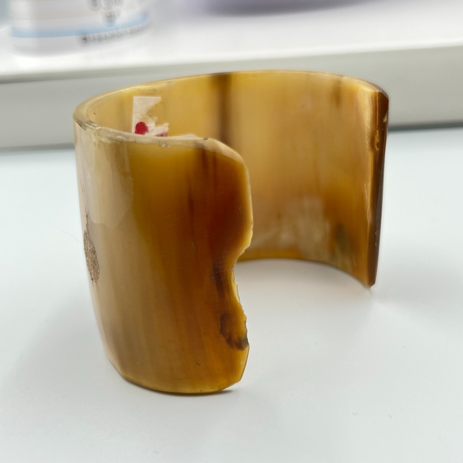 Vintage Bangle Set Mother of Pearl Horn Style Faux Croc White Brown Gold Silver
