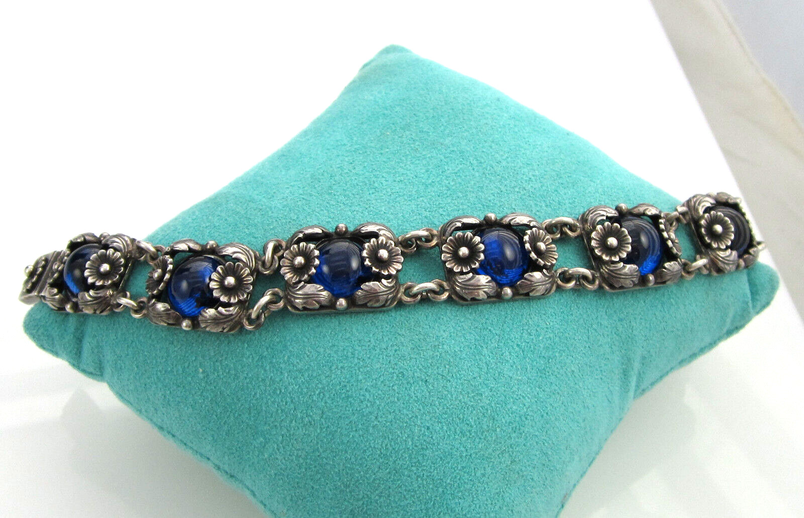 Estate Vintage Sterling Silver Blue Cabachon NIELS ERIK DENMARK Flower Bracelet
