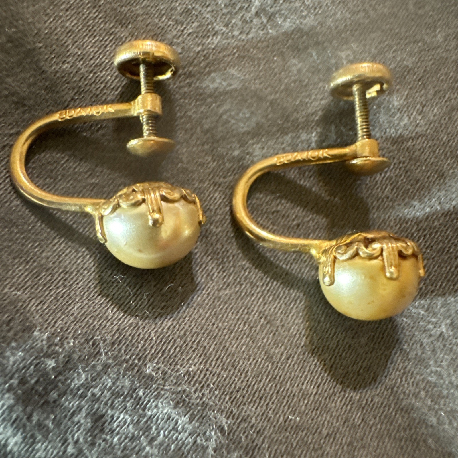 Vintage BDA 10k Yellow Gold Faux Champagne Pearl Screw Clip Earrings