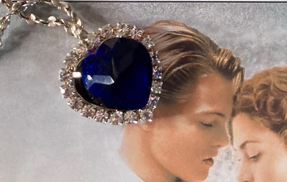 VTG Titanic Heart of the Ocean Blue Necklace_New Sealed Pack of FILM Postcards