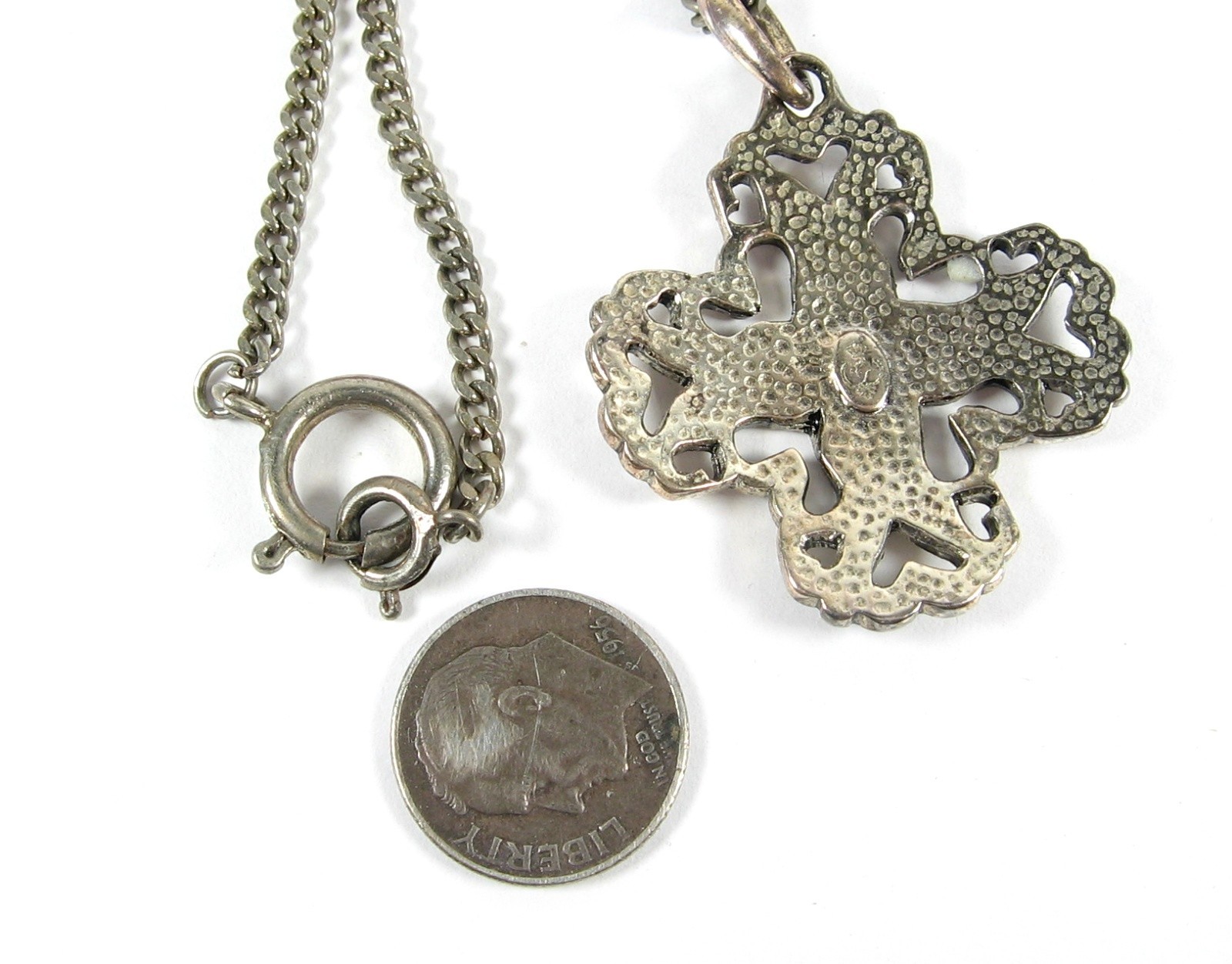 Maltese Cross PREMIER DESIGNS Pendant NECKLACE Vtg Silvertone Flowers Hearts 24″