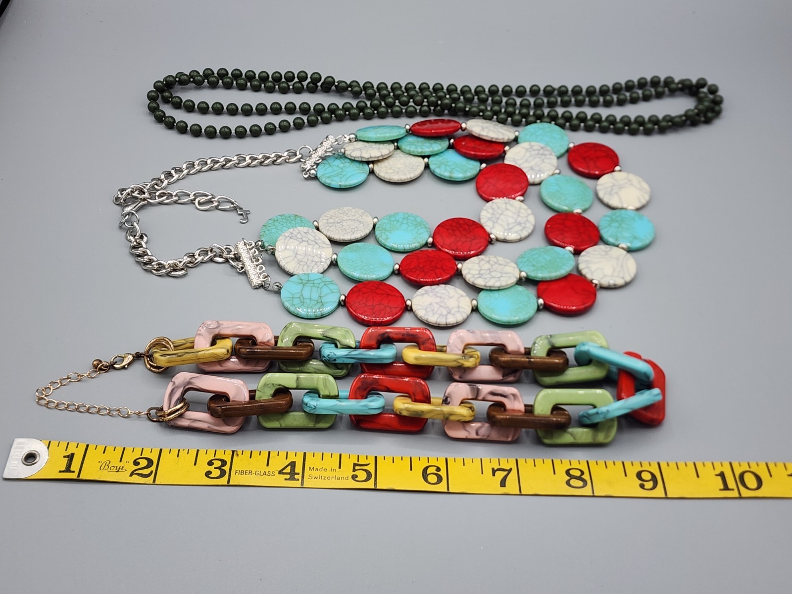 3 Necklace 1980 Career Jewelry Bundle Multicolor 19″ 23″ 48″ Green Red Turquoise