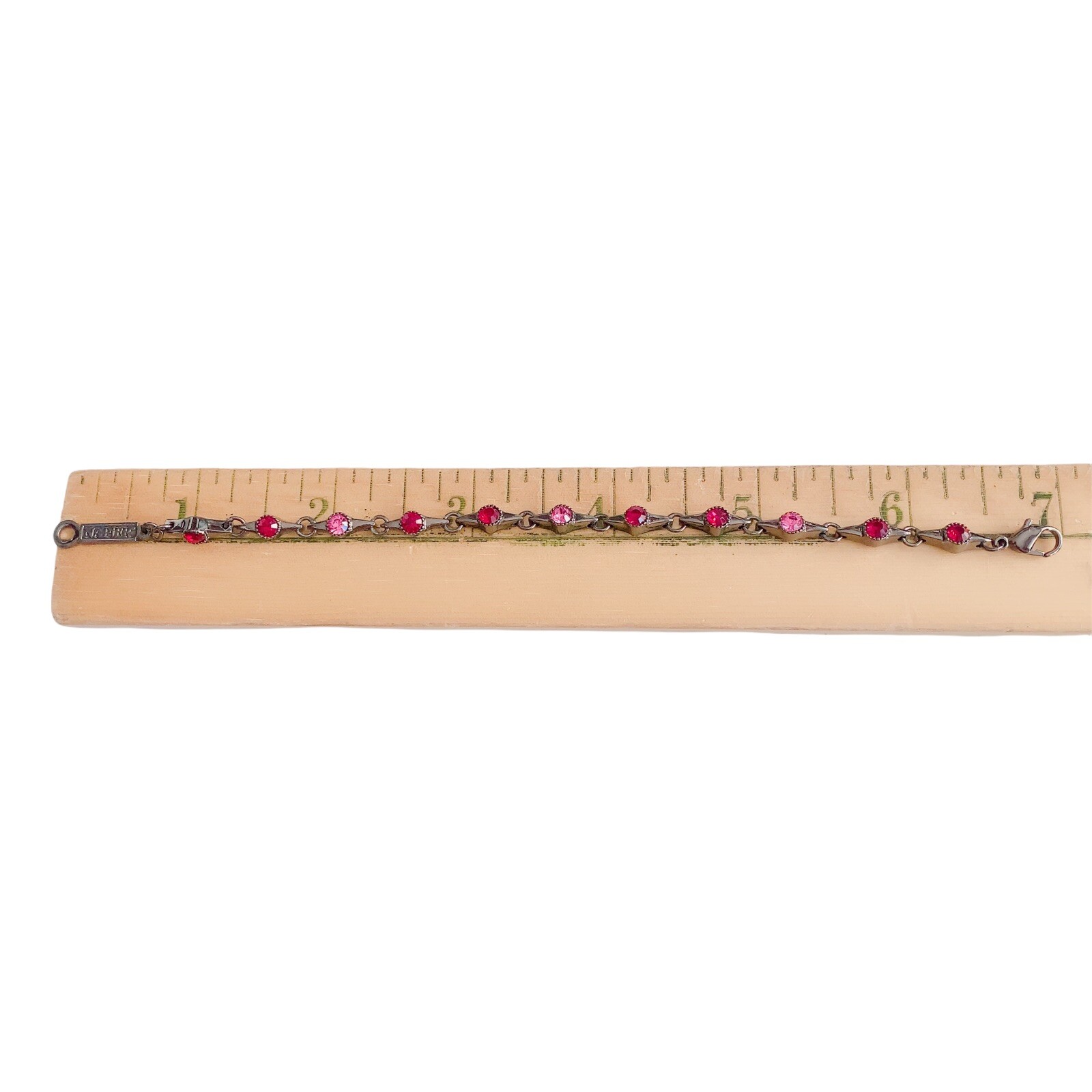Signed Napier Pretty Linked Pink Red Rhinestone Bracelet Gunmetal 7” Women’s