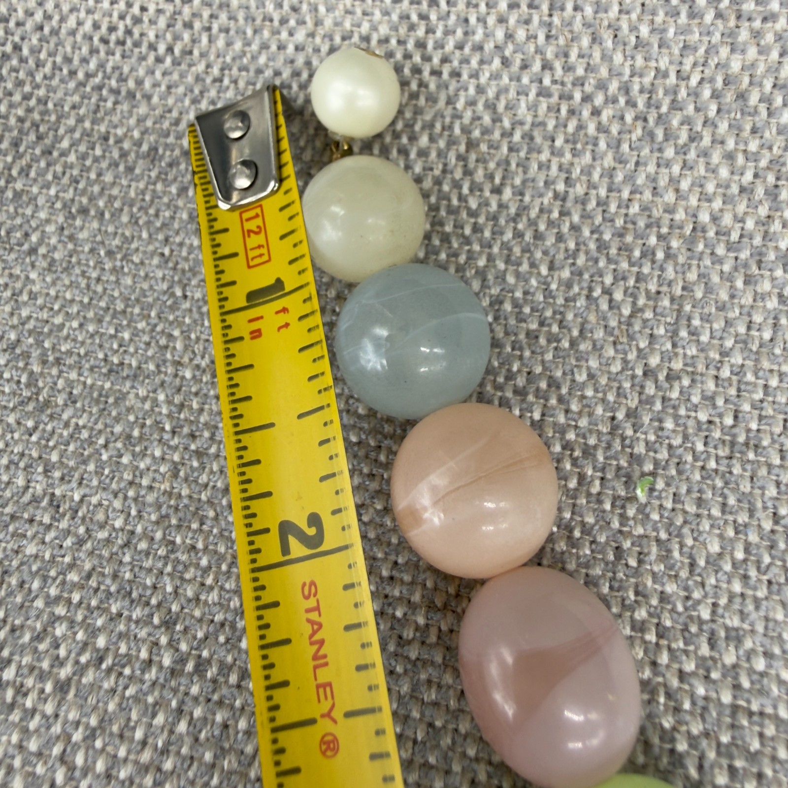Vintage Acrylic Necklace Marbled Pastel Graduated Beads 28 Inches
