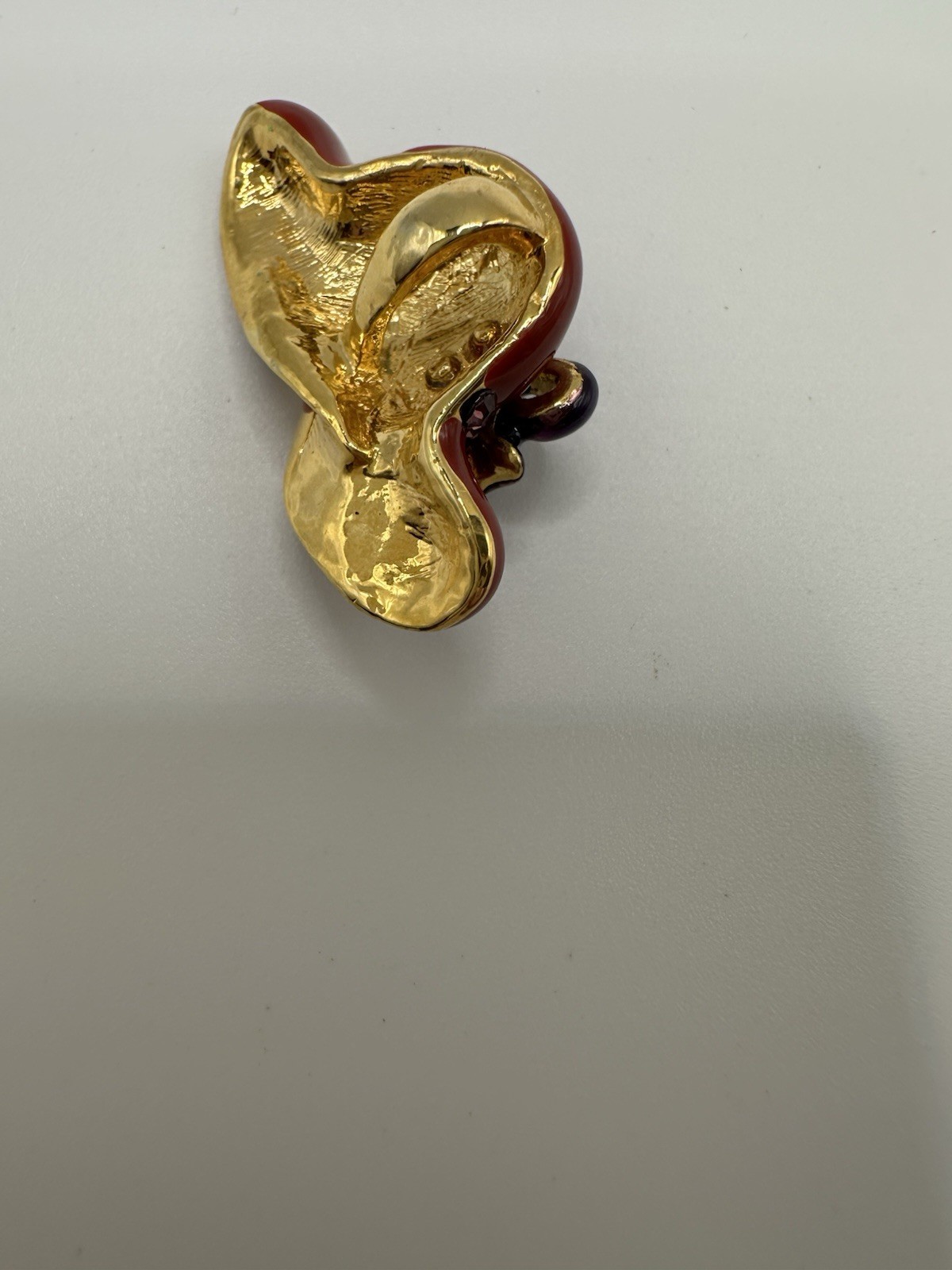 Red Enamel Purple Rhinestone Gold Tone Metal Hat Pendant 1”L