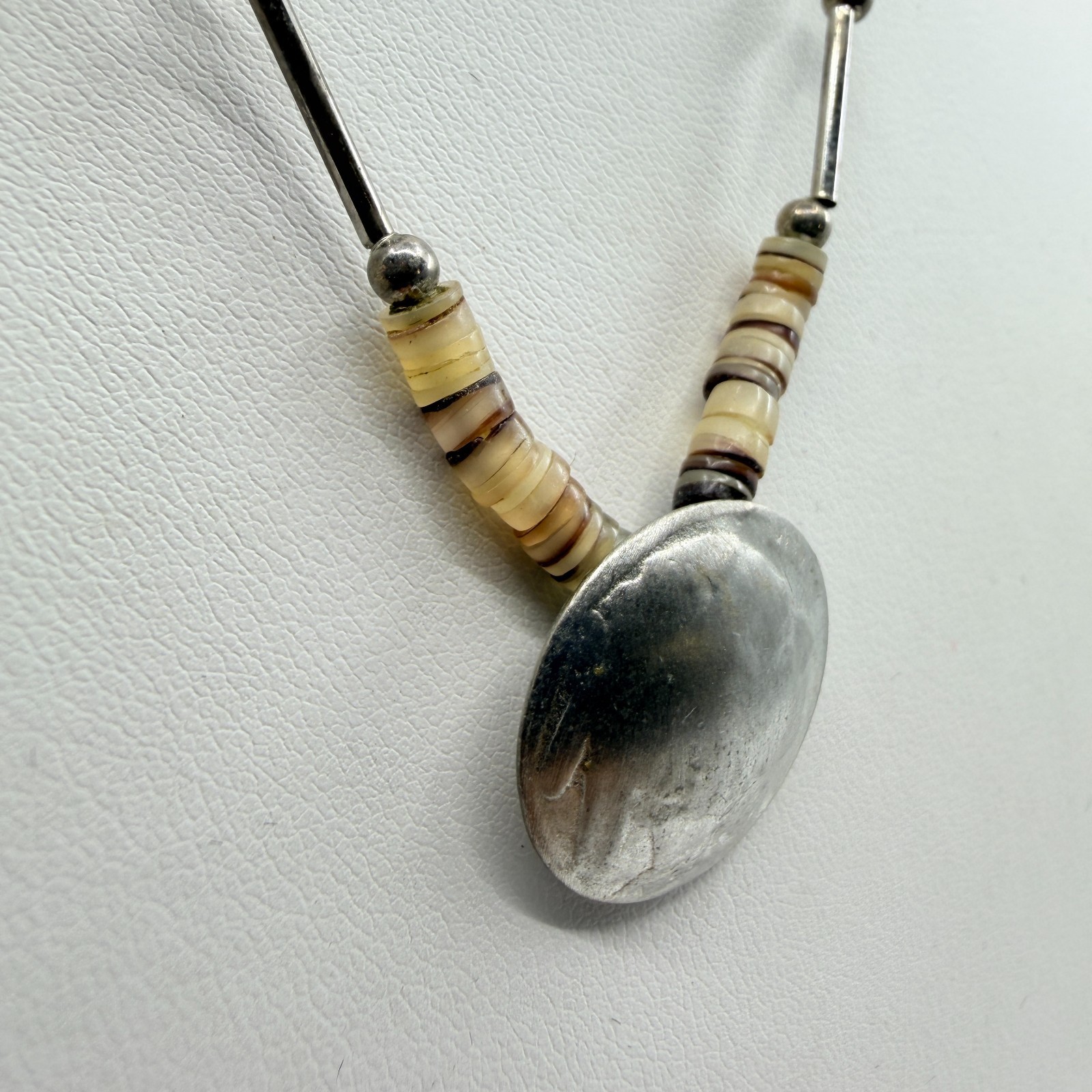 VTG Southwestern Buffalo Nickel Coin Pendant Necklace Liquid Silver Tone Heishe