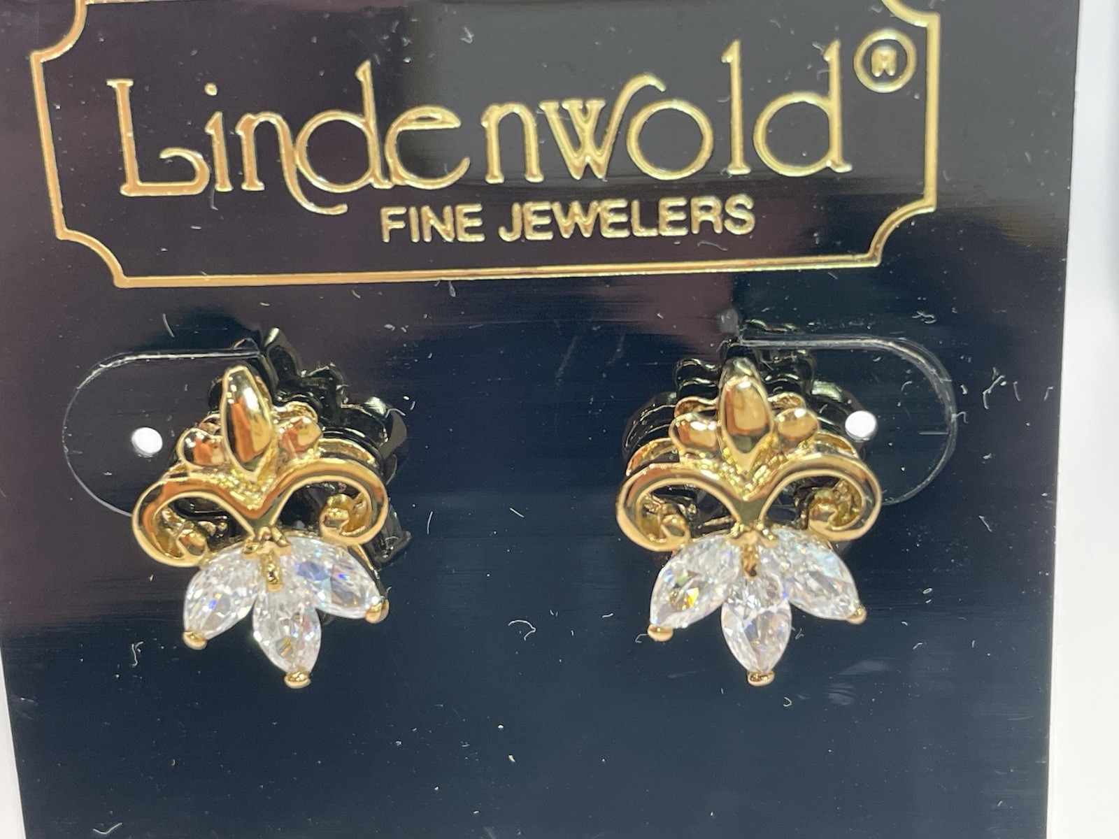 Lindenwold Fine Jewelers Pierced Rhinestone Earrings On Original Card With Box.