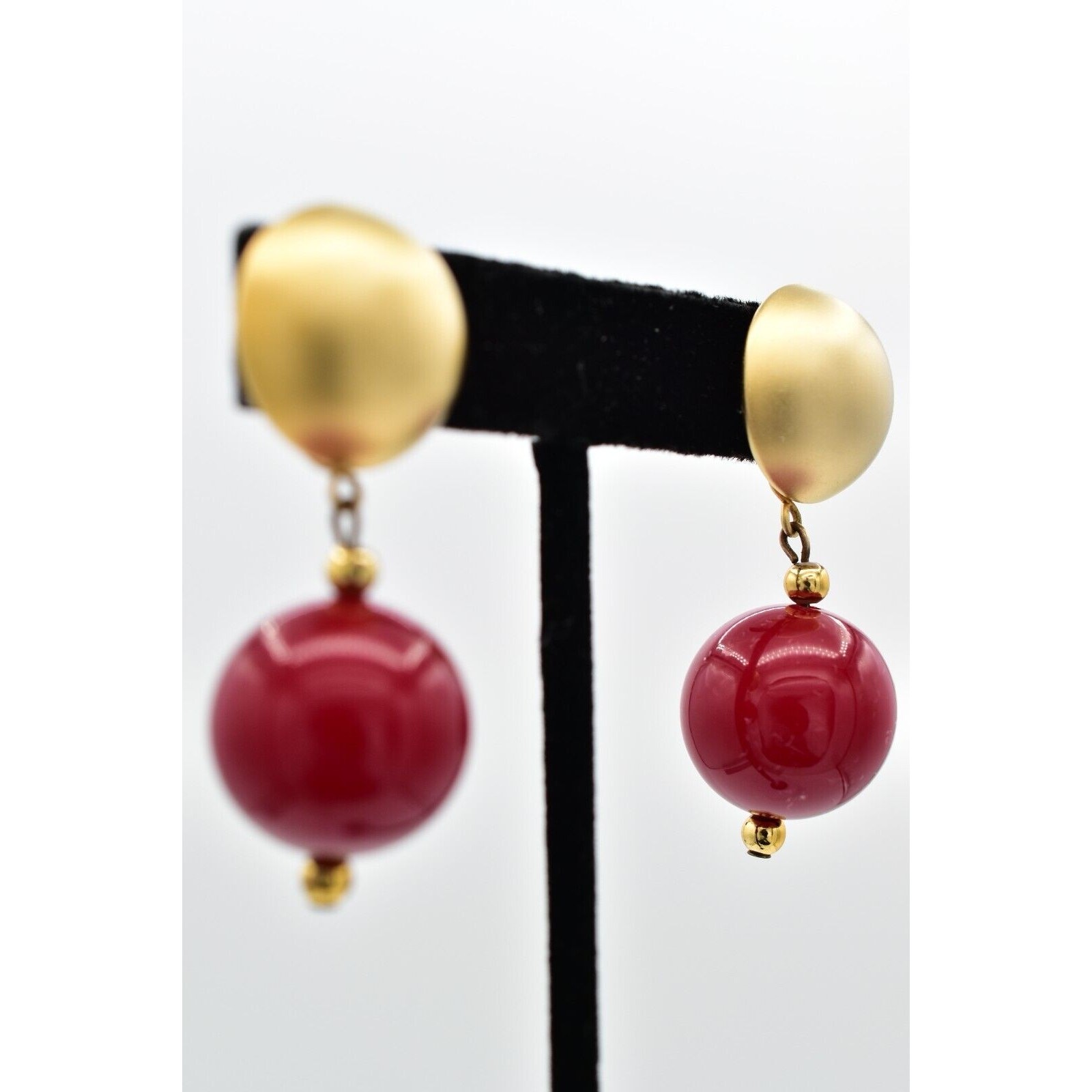 Vintage Dangle Beaded Earrings Chunky Drop Brushed Gold Red Retro 1980s BinBF