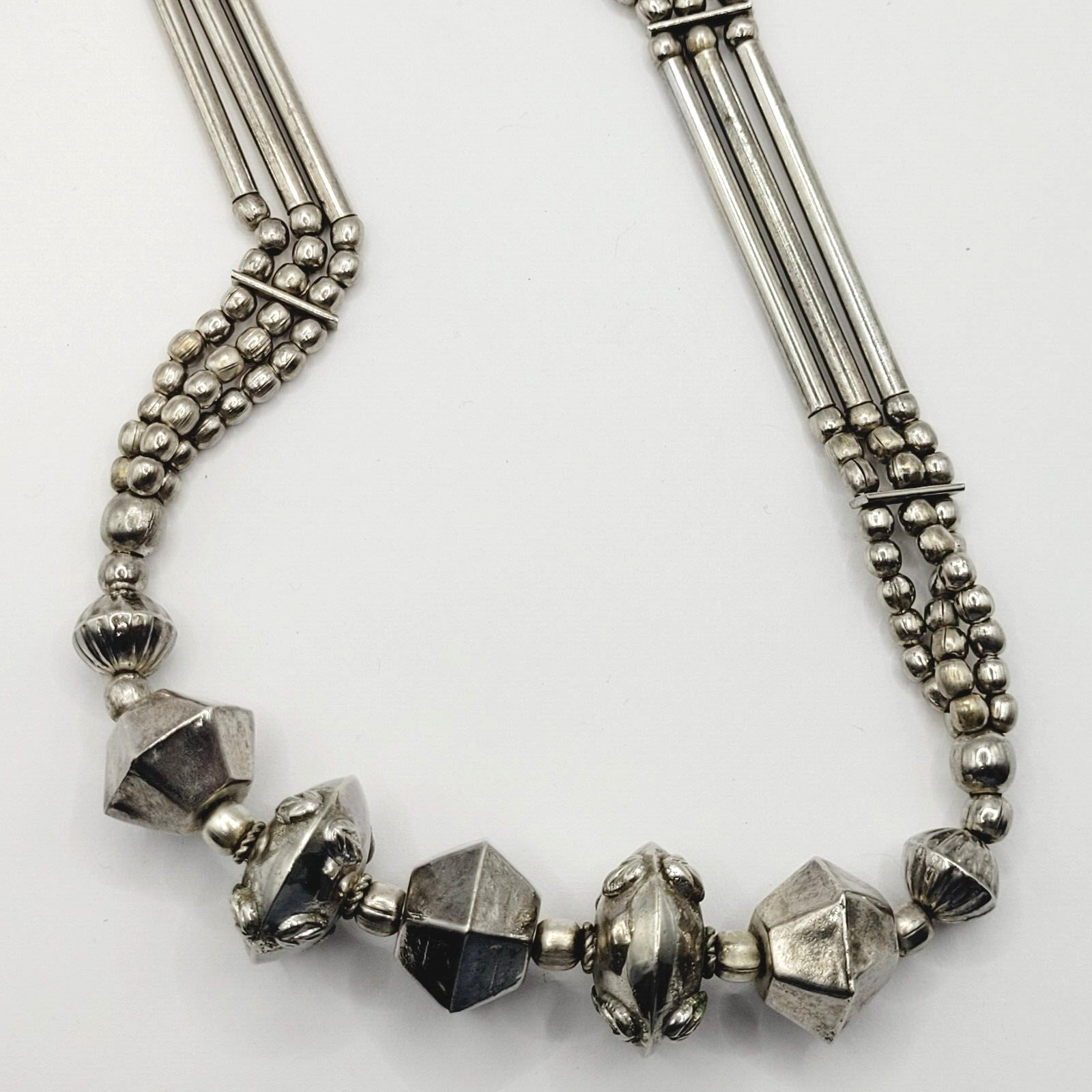 Unique Style Native Brutalist Industrial Silver Tone Metal Vtg Necklace 29 Inch