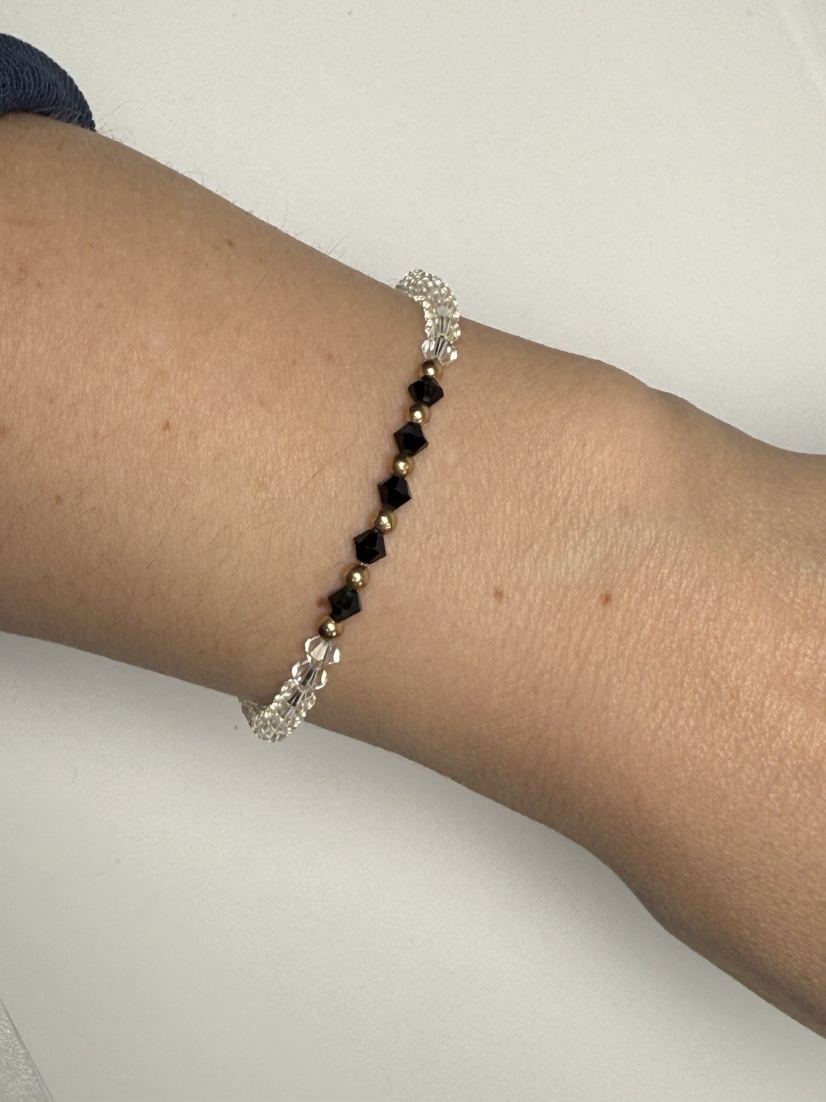 Vintage 14K Gold Bicone Black Clear Crystal Beaded 7” Bracelet