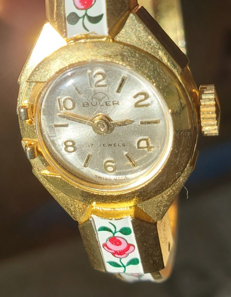Vintage Buler Manual Gold Plate Enamel Rose Bracelet W/Face Cover Needs Repairs