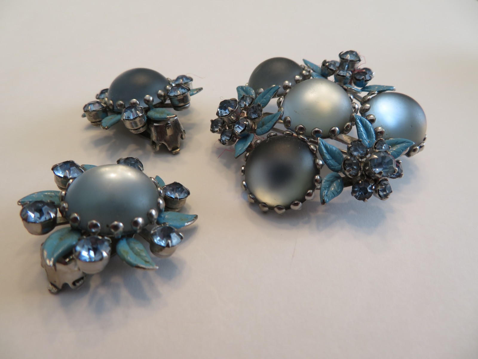 Vintage Weiss NY (marked) Brooch and Earrings Set