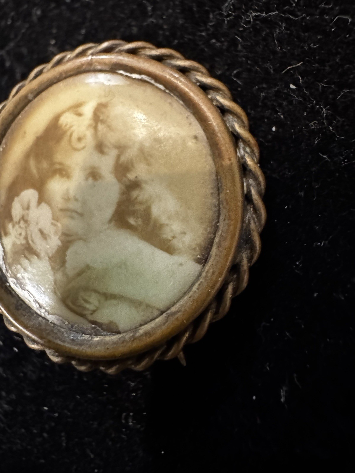 Antique Round Portrait Brooch Brass Frame Young Girl Flowers C Clasp